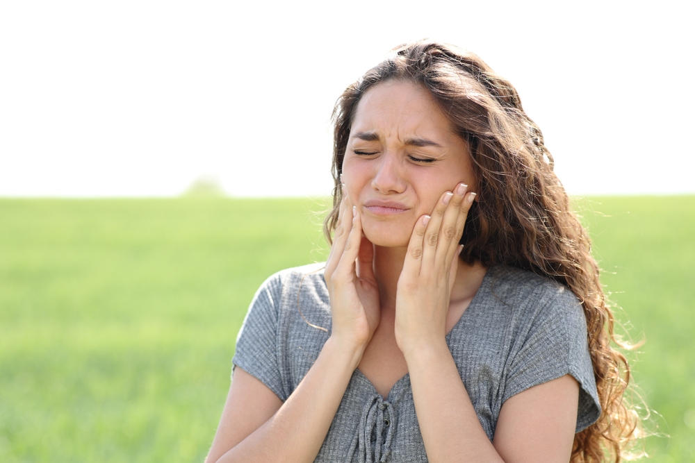 tmj symptoms what to look out for and what they feel like