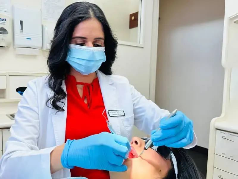 maintaining-good-oral-health-with-dentist-near-you